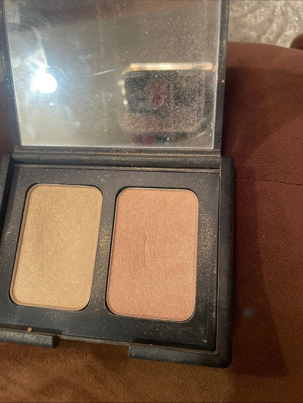 NARS hungry heart duo compact